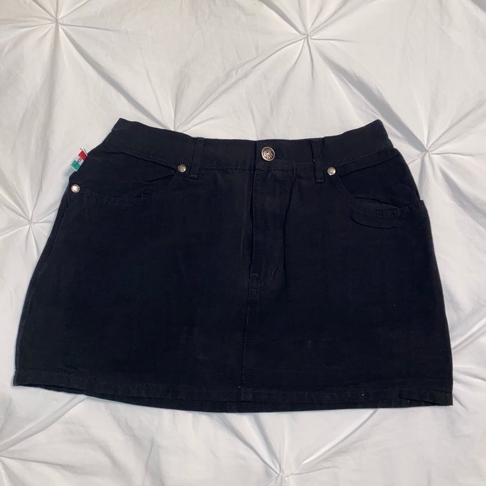 Moschino Size 40 Skirt